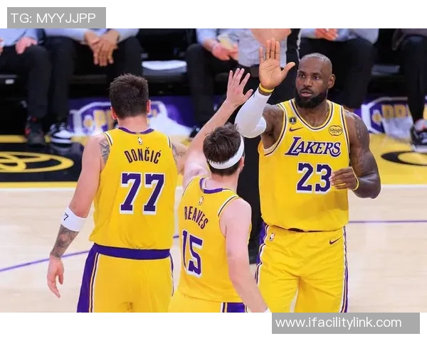 突发湖人官方宣布核心球员即将离队球迷纷纷表达不舍深情告别 突发湖人官方宣布核心球员即将离队球迷纷纷表达不舍深情告别